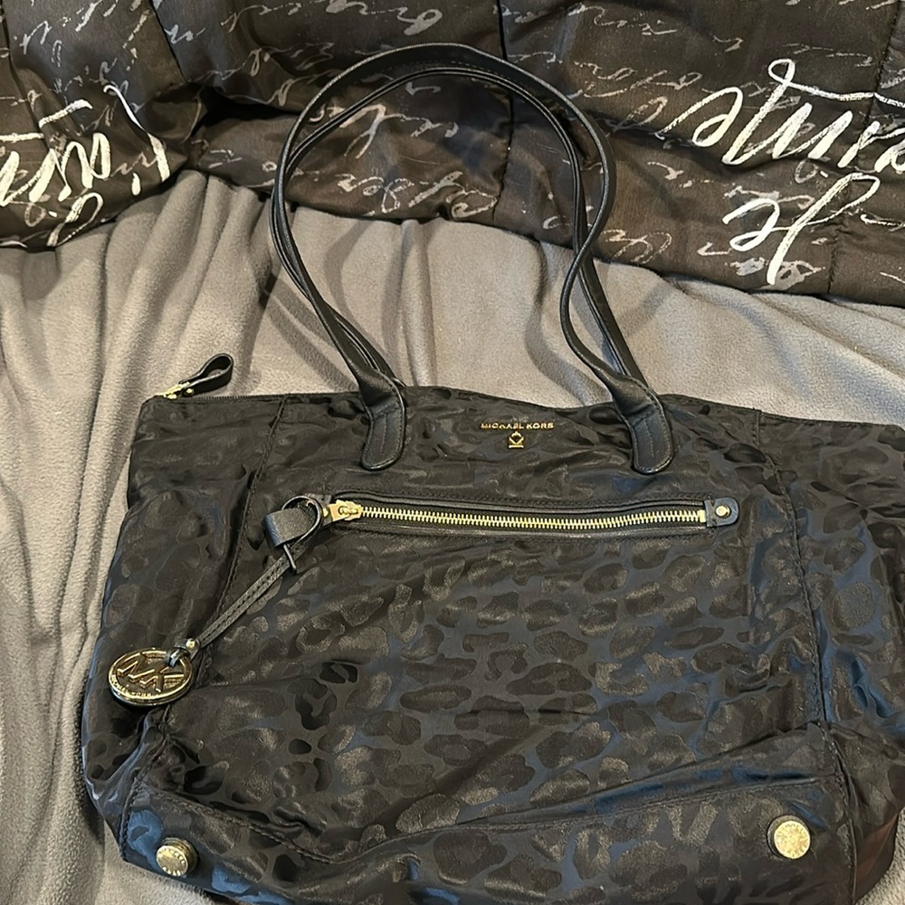 Women’s purse